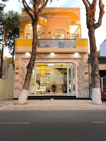 Nhà mới mặt tiền đường mậu thân phường 3 vĩnh long nội thất cao cấp