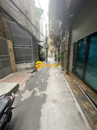 8.6 tỷ nhà phố phương mai mt7m nhà mới 5 tầng