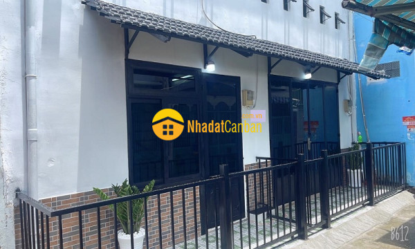 Bán nhà hxh đỗ cửa thống nhất, p10, gò vấp, 56m2. 2 tầng, ngang 7.5m, có dòng tiền