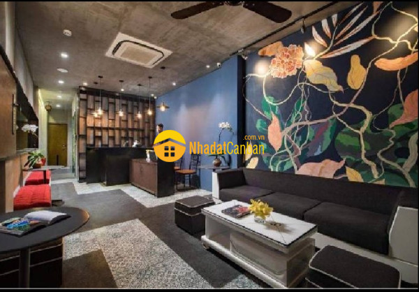 Bán gấp khách sạn gần nhà thờ lớn hn, 78m2 8 tầng thang máy, 20 phòng, 61 tỷ