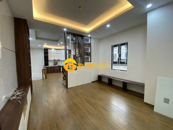 Bán nhà ô tô đỗ, kinh doanh phố lụa, vạn phúc, hà đông 40,5m, 5t giá chỉ 6 tỷ. lh 0962780005