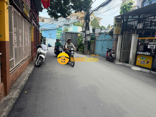 Nhà cấp 4 mt đường 128 tây hòa, bách giang, phước long a, quận 9 dt 120m29.5ty