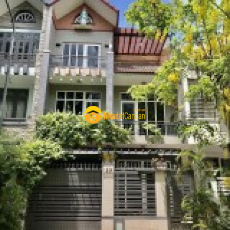 Nhà 7x20m 4 lầu đường 27 khu an phú hưng phường tân phong q7