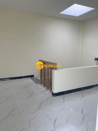 Thiện chí bán nhà giang văn minh, bđ giá 4.5 tỷ, hơn 19m2, ngõ thông